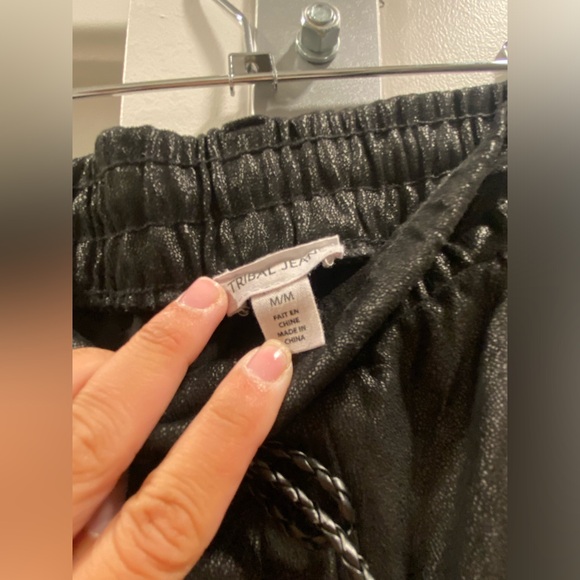 Tribal Jeans lightly worn, black pants - Picture 4 of 4